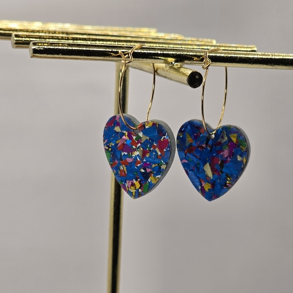 Multi Color Foil Glitter Heart Hoop Earrings - Picture 4 of 4